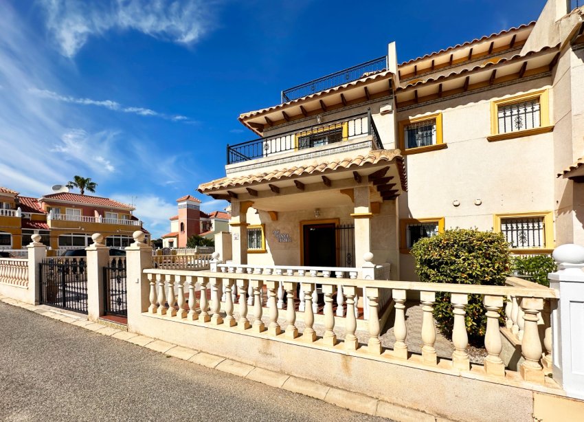 Resale - Townhouse / Terraced House - Orihuela Costa - Cabo Roig