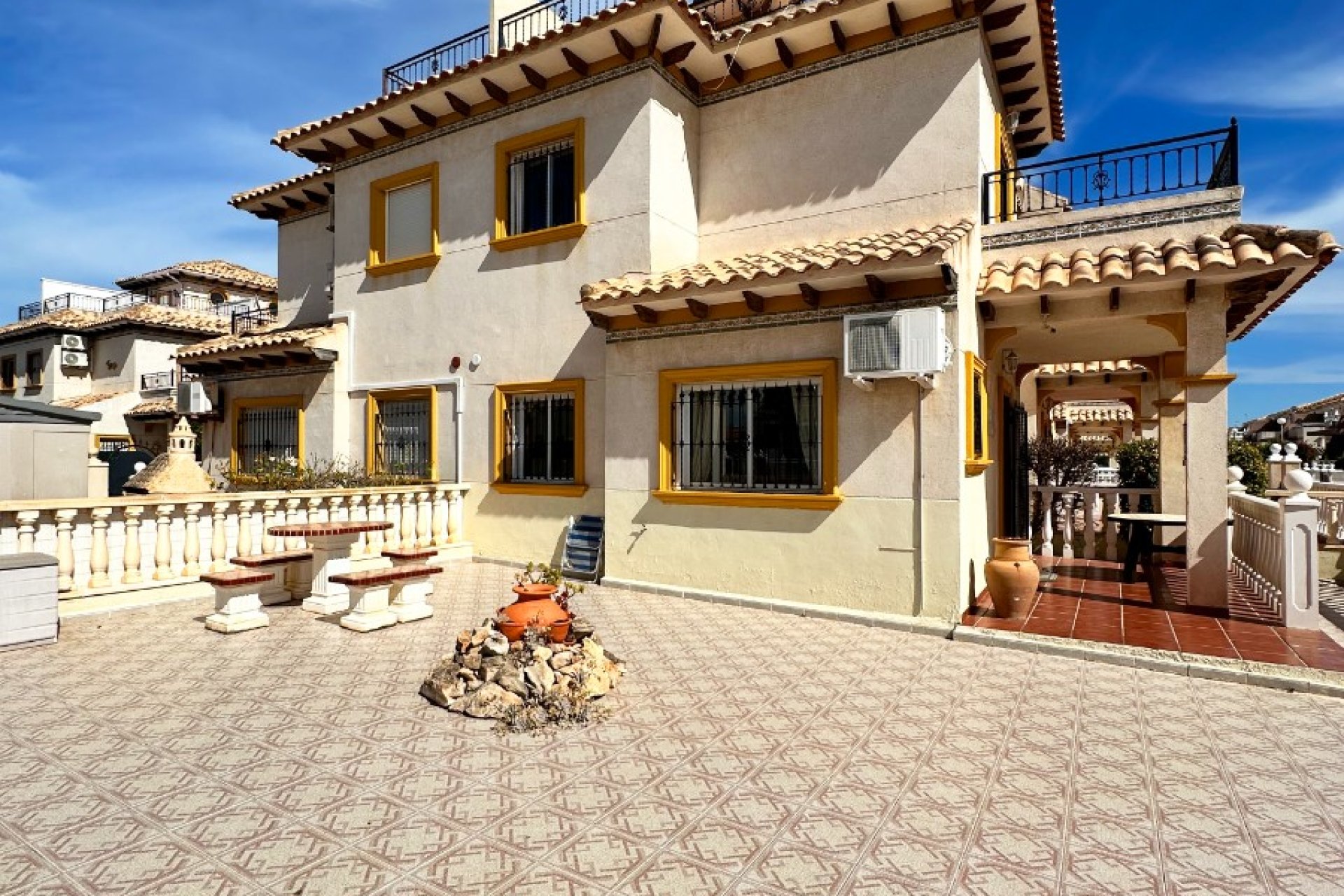 Resale - Townhouse / Terraced House - Orihuela Costa - Cabo Roig