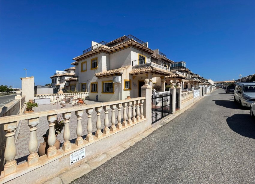 Resale - Townhouse / Terraced House - Orihuela Costa - Cabo Roig