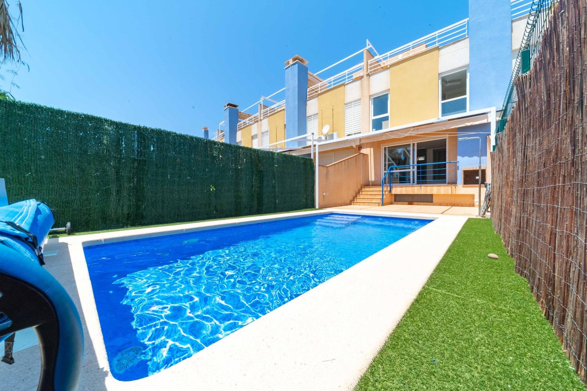 Resale - Townhouse / Terraced House - Orihuela Costa - Campoamor