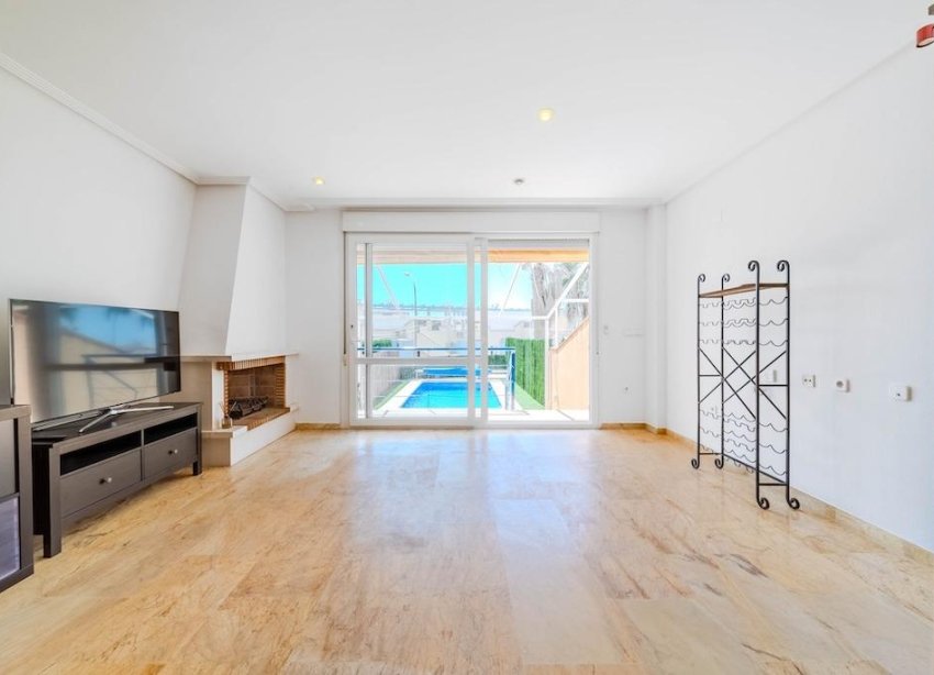 Resale - Townhouse / Terraced House - Orihuela Costa - Campoamor