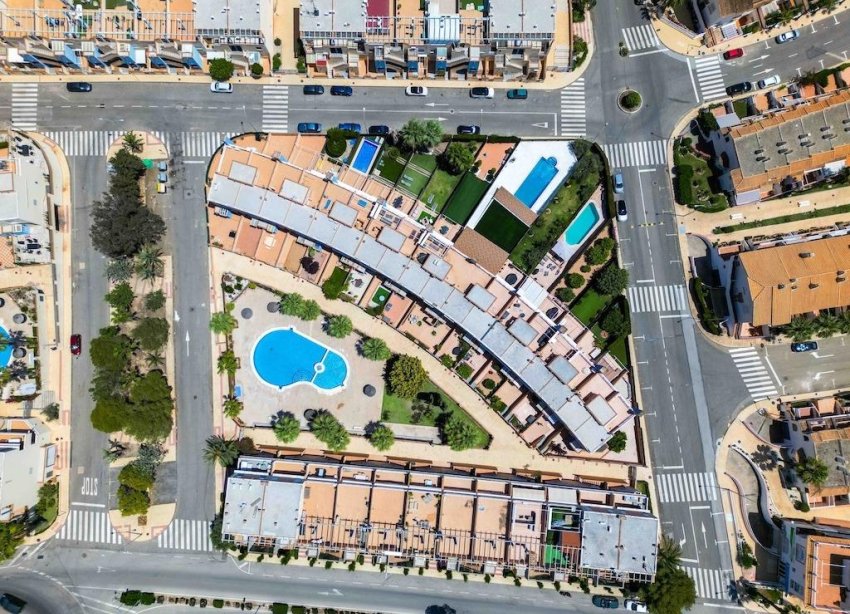 Resale - Townhouse / Terraced House - Orihuela Costa - Campoamor