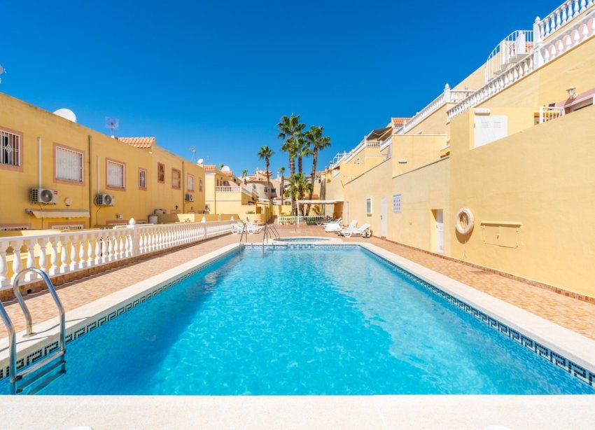 Resale - Townhouse / Terraced House - Orihuela Costa - El Galan