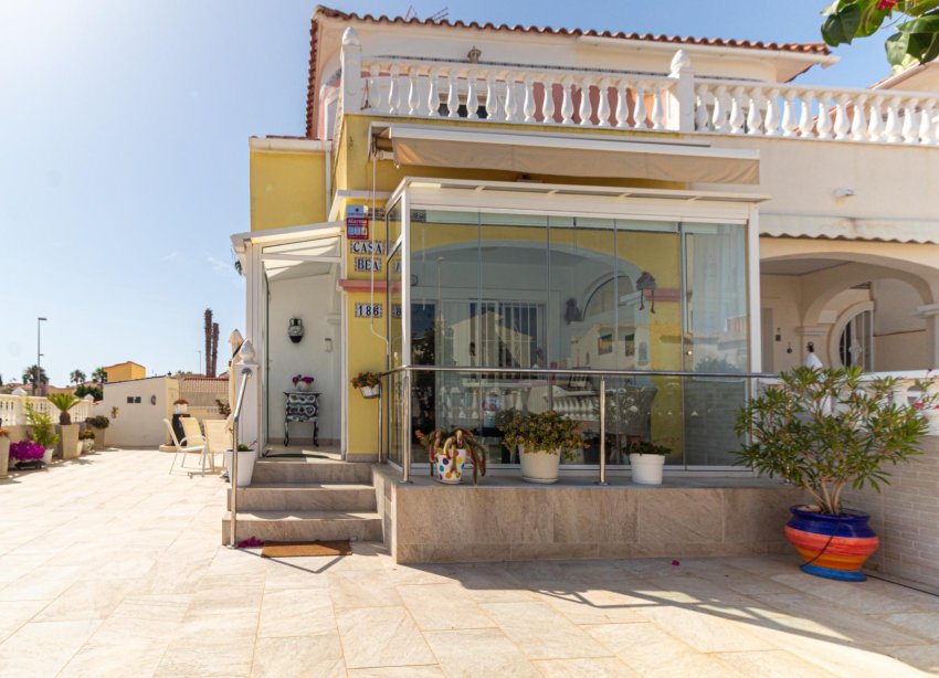 Resale - Townhouse / Terraced House - Orihuela Costa - La Regia