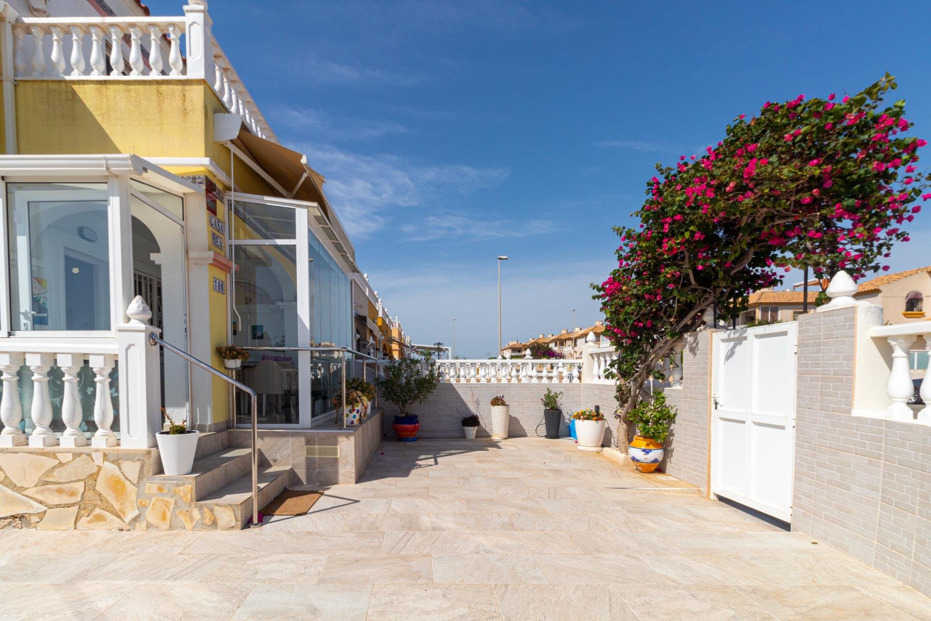 Resale - Townhouse / Terraced House - Orihuela Costa - La Regia