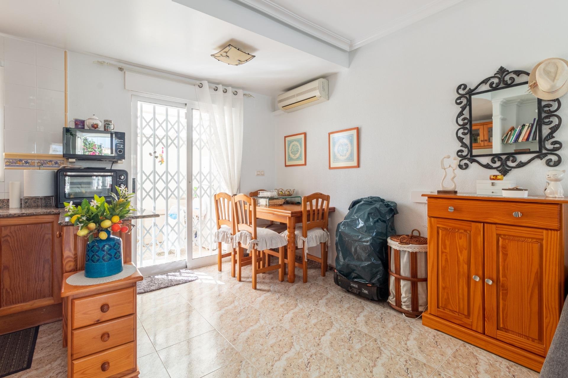 Resale - Townhouse / Terraced House - Orihuela Costa - La Regia