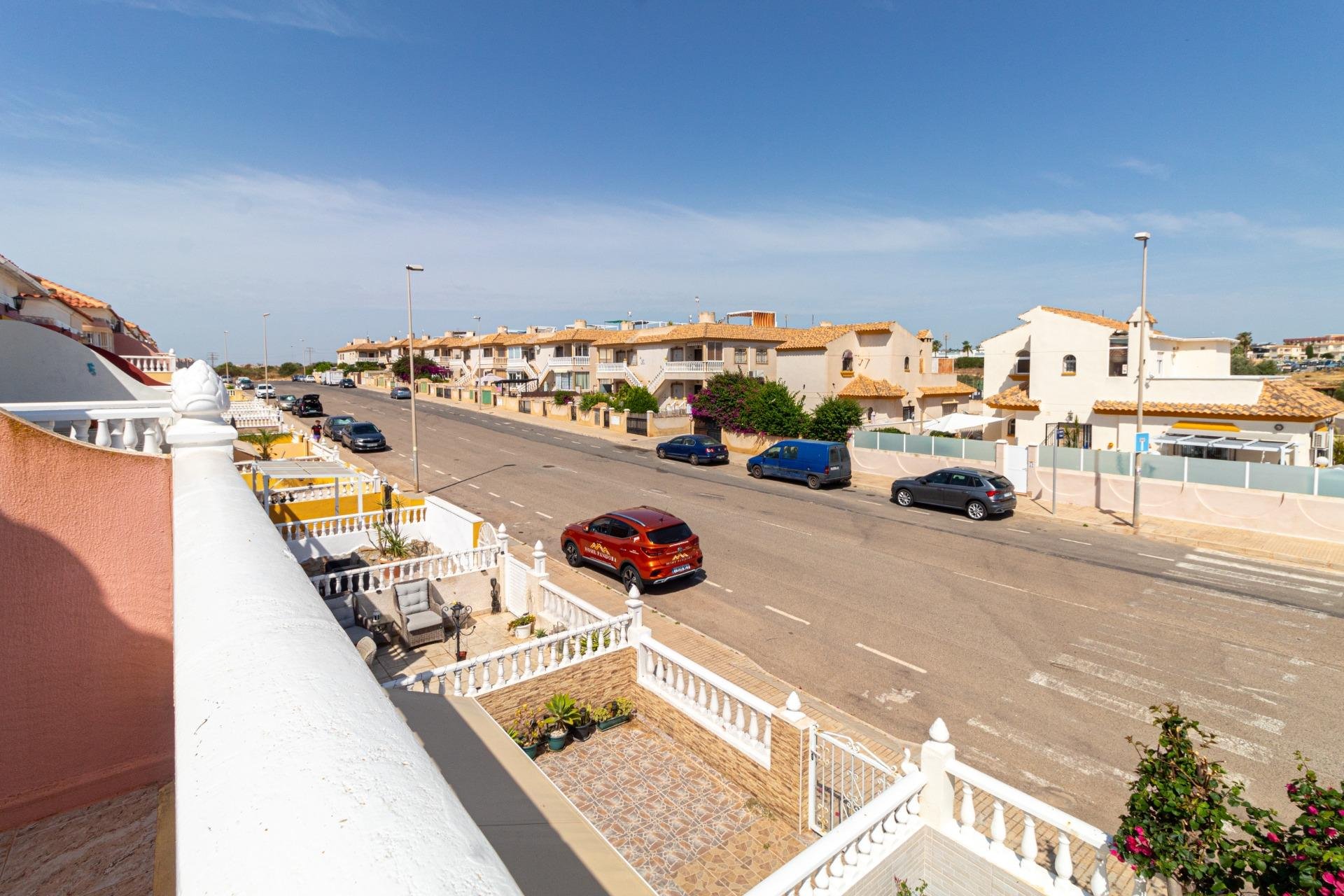 Resale - Townhouse / Terraced House - Orihuela Costa - La Regia