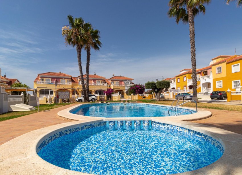 Resale - Townhouse / Terraced House - Orihuela Costa - La Regia