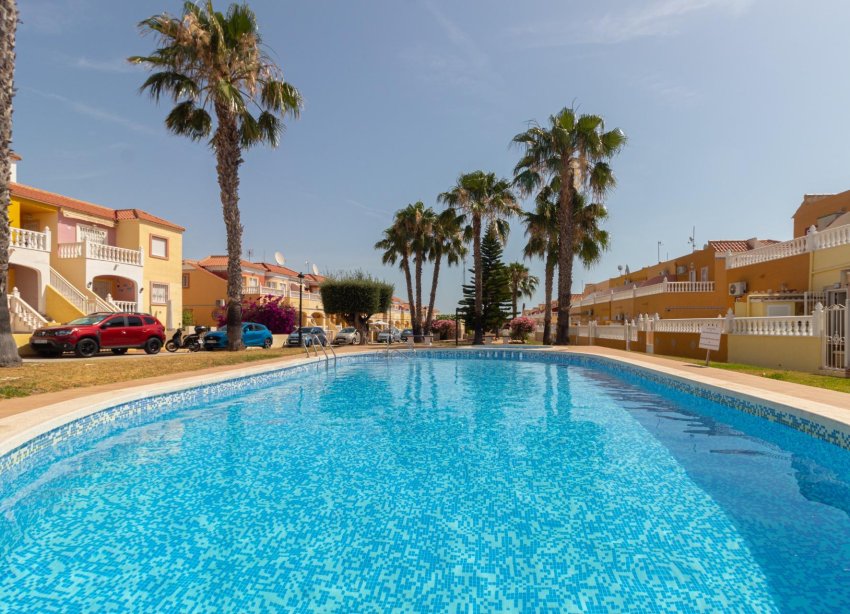 Resale - Townhouse / Terraced House - Orihuela Costa - La Regia