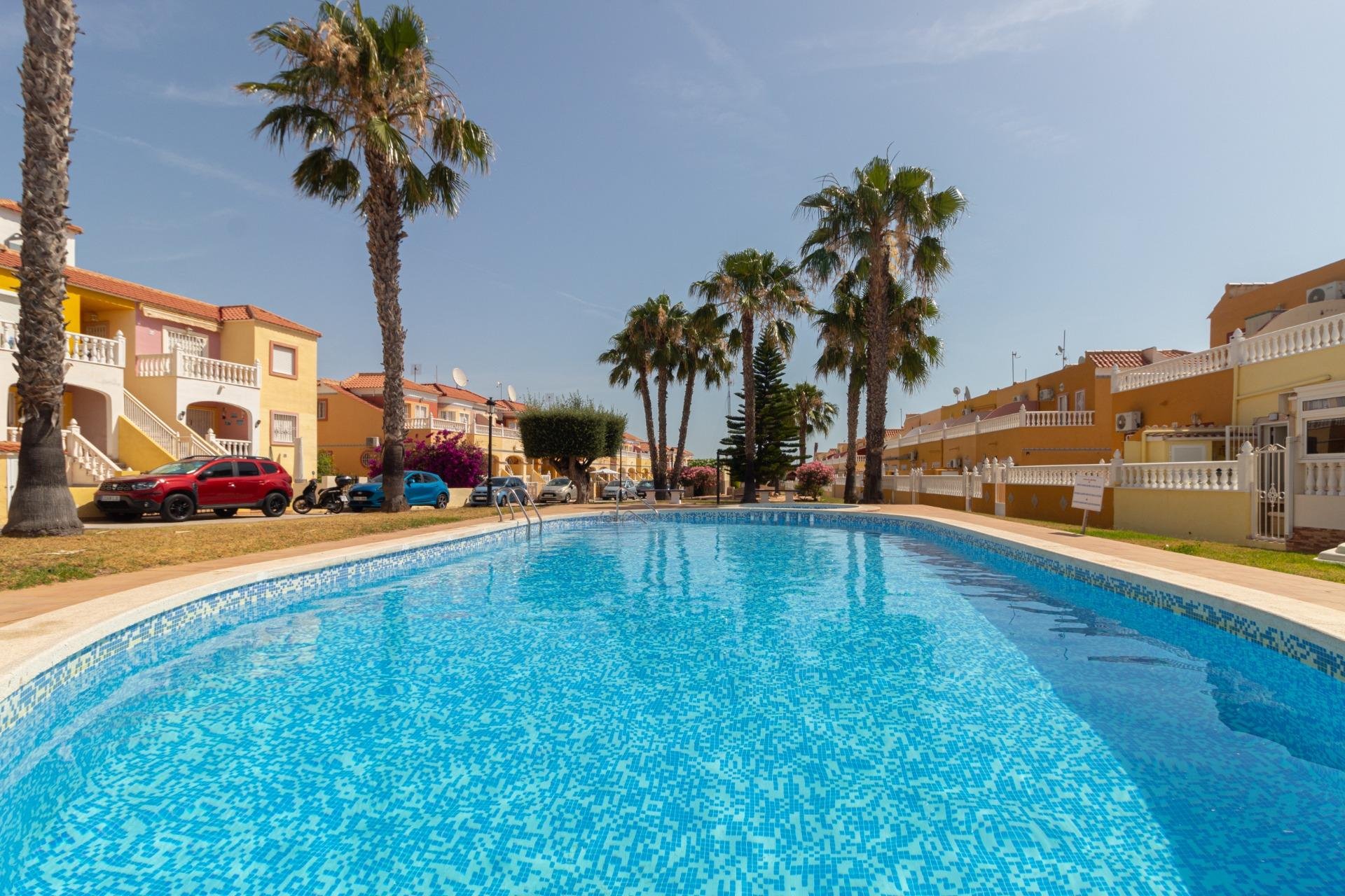 Resale - Townhouse / Terraced House - Orihuela Costa - La Regia