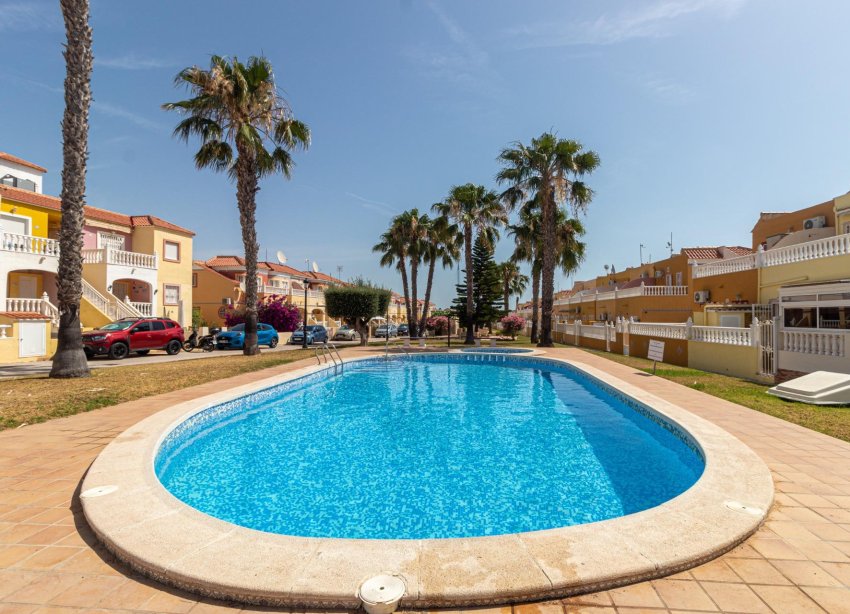 Resale - Townhouse / Terraced House - Orihuela Costa - La Regia
