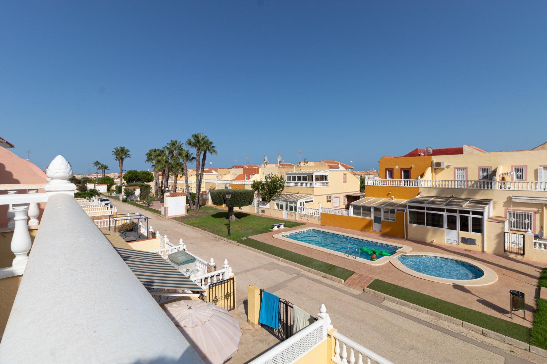 Resale - Townhouse / Terraced House - Orihuela Costa - La Regia