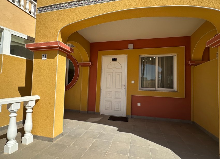 Resale - Townhouse / Terraced House - Orihuela Costa - La Regia