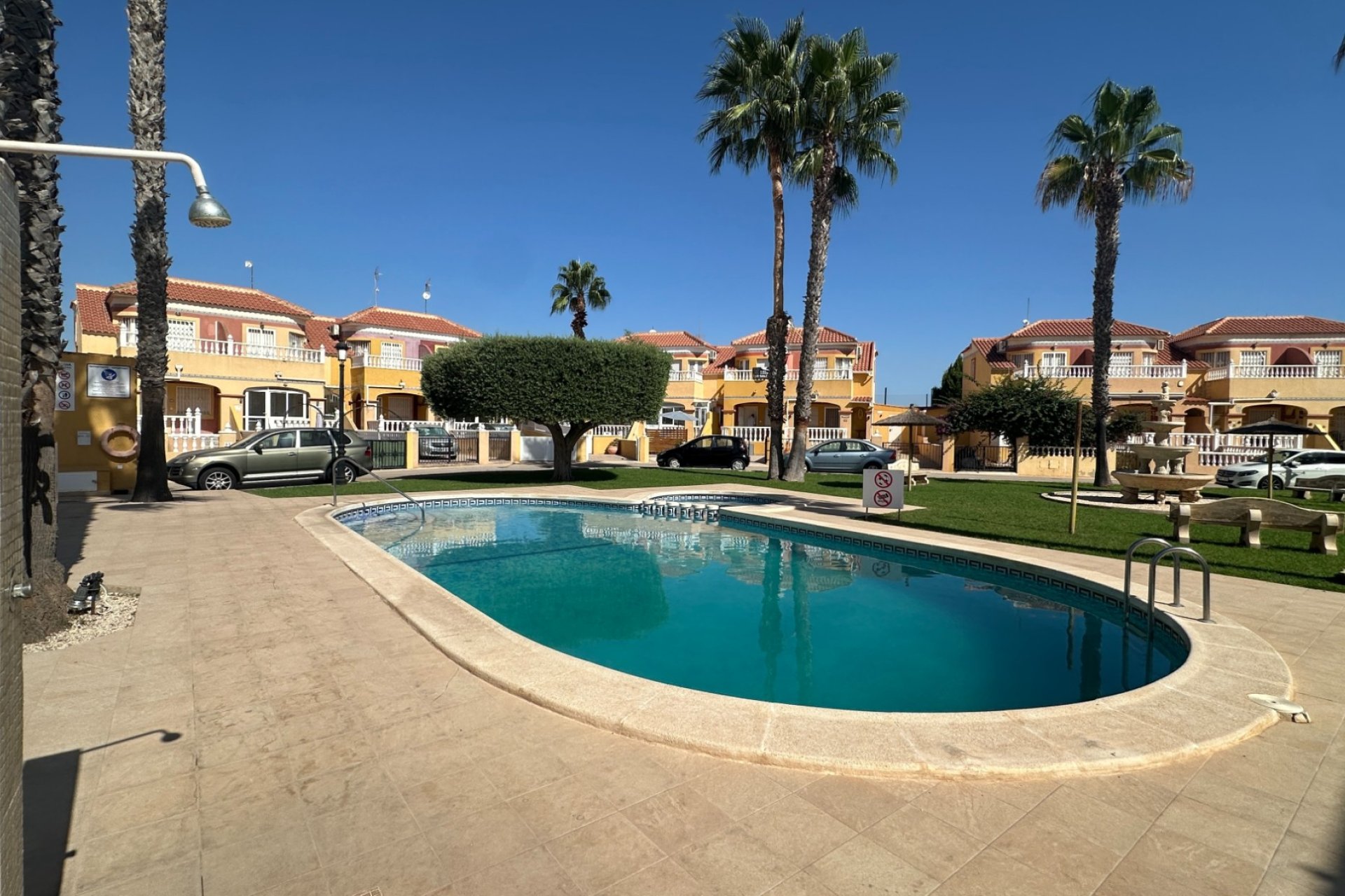 Resale - Townhouse / Terraced House - Orihuela Costa - La Regia