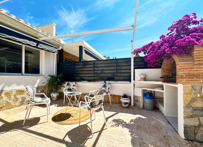 Resale - Townhouse / Terraced House - Orihuela Costa - La Zenia