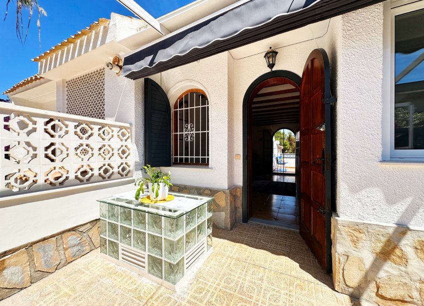 Resale - Townhouse / Terraced House - Orihuela Costa - La Zenia