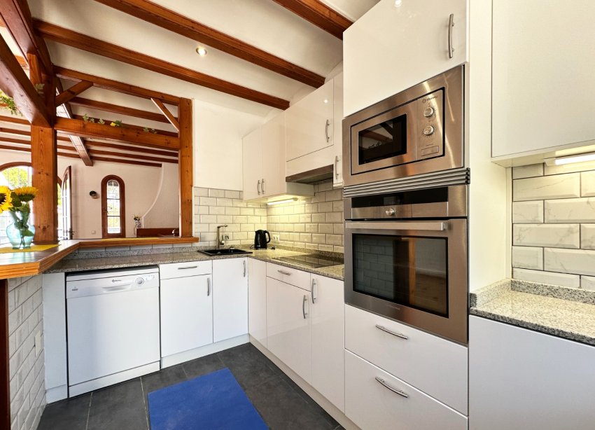 Resale - Townhouse / Terraced House - Orihuela Costa - La Zenia