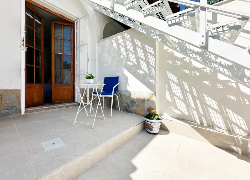 Resale - Townhouse / Terraced House - Orihuela Costa - La Zenia