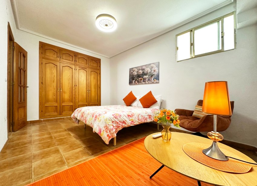 Resale - Townhouse / Terraced House - Orihuela Costa - La Zenia