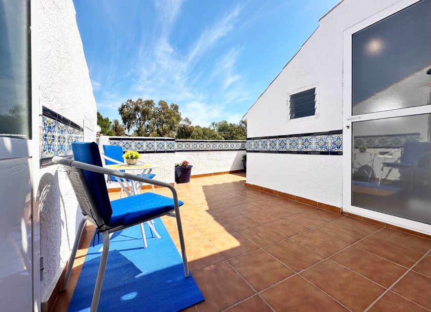 Resale - Townhouse / Terraced House - Orihuela Costa - La Zenia