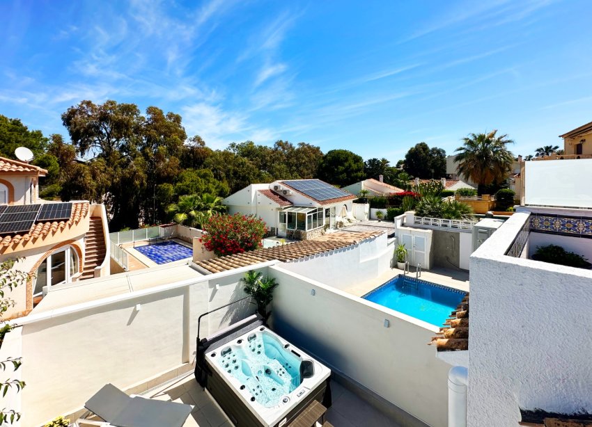 Resale - Townhouse / Terraced House - Orihuela Costa - La Zenia