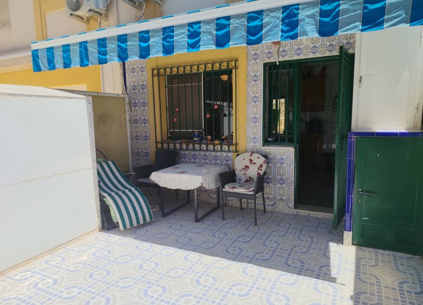 Resale - Townhouse / Terraced House - Orihuela Costa - La Zenia