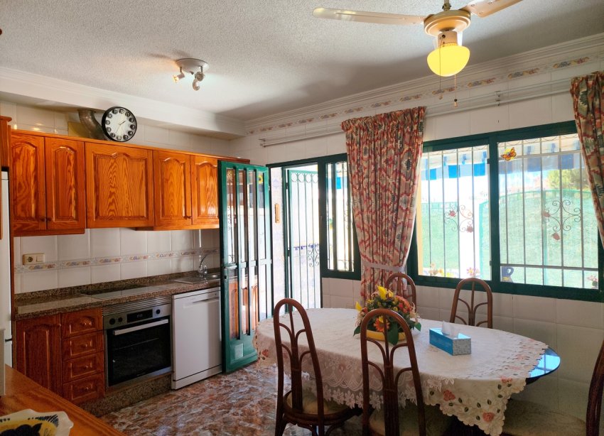 Resale - Townhouse / Terraced House - Orihuela Costa - La Zenia
