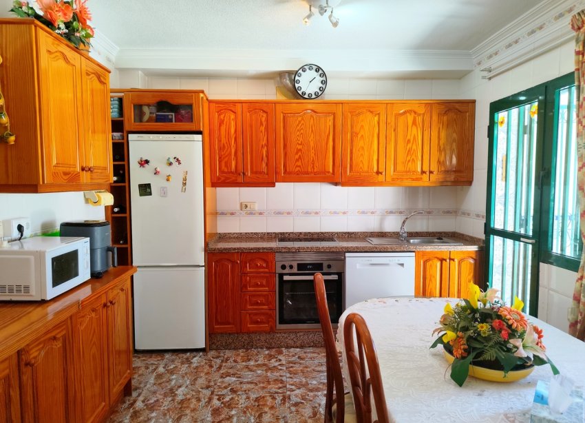 Resale - Townhouse / Terraced House - Orihuela Costa - La Zenia
