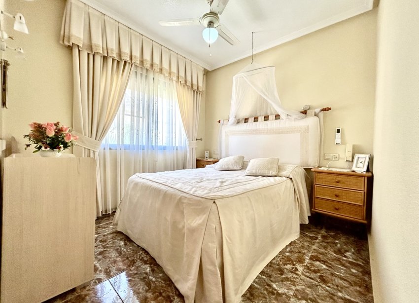 Resale - Townhouse / Terraced House - Orihuela Costa - La Zenia