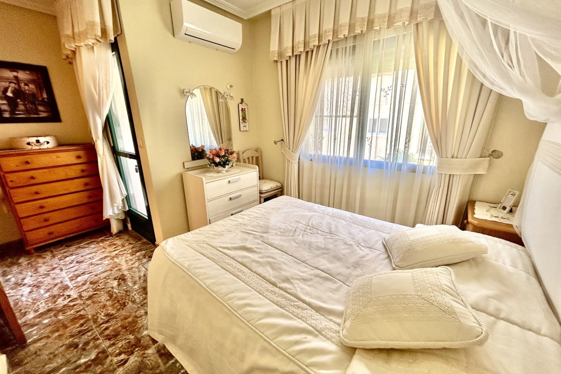 Resale - Townhouse / Terraced House - Orihuela Costa - La Zenia