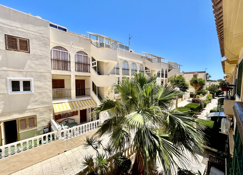 Resale - Townhouse / Terraced House - Orihuela Costa - La Zenia