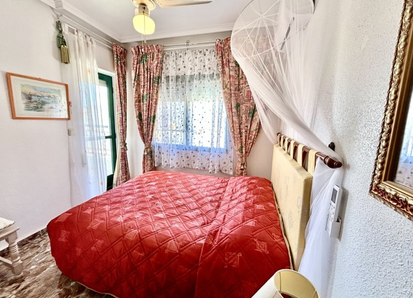 Resale - Townhouse / Terraced House - Orihuela Costa - La Zenia