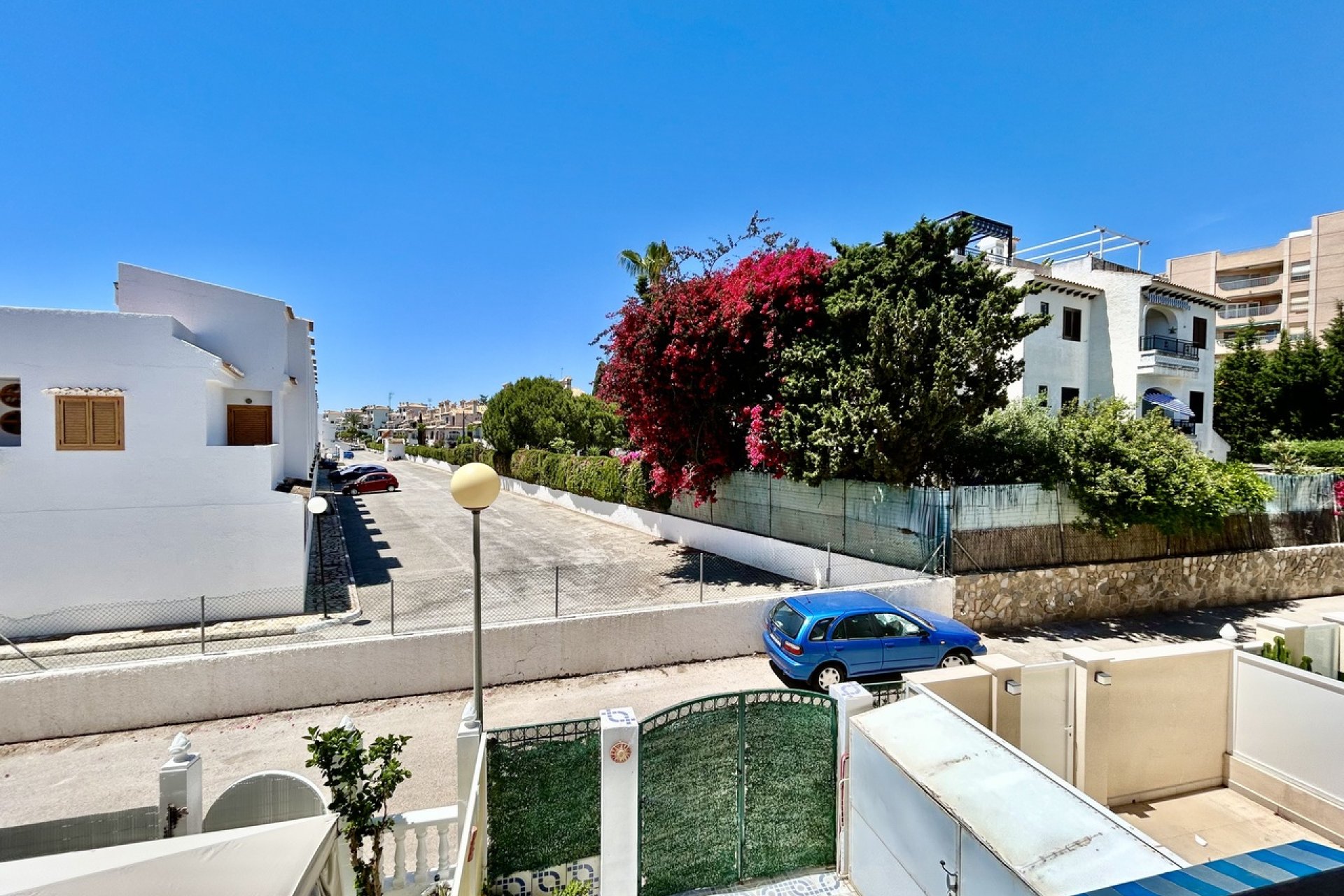 Resale - Townhouse / Terraced House - Orihuela Costa - La Zenia