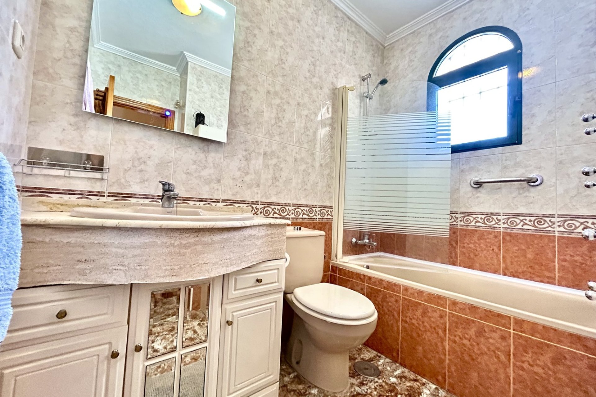 Resale - Townhouse / Terraced House - Orihuela Costa - La Zenia