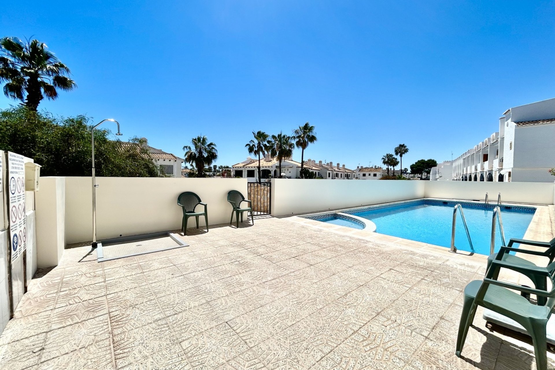 Resale - Townhouse / Terraced House - Orihuela Costa - La Zenia