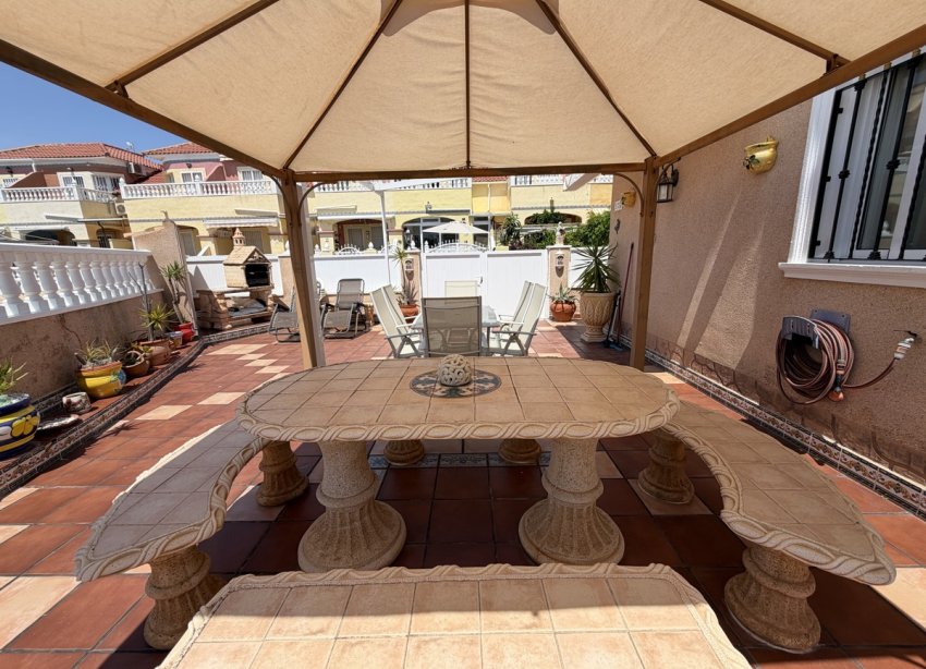 Resale - Townhouse / Terraced House - Orihuela Costa - La Zenia
