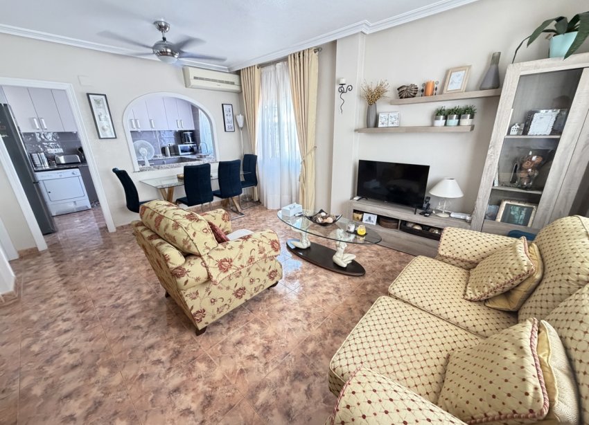 Resale - Townhouse / Terraced House - Orihuela Costa - La Zenia
