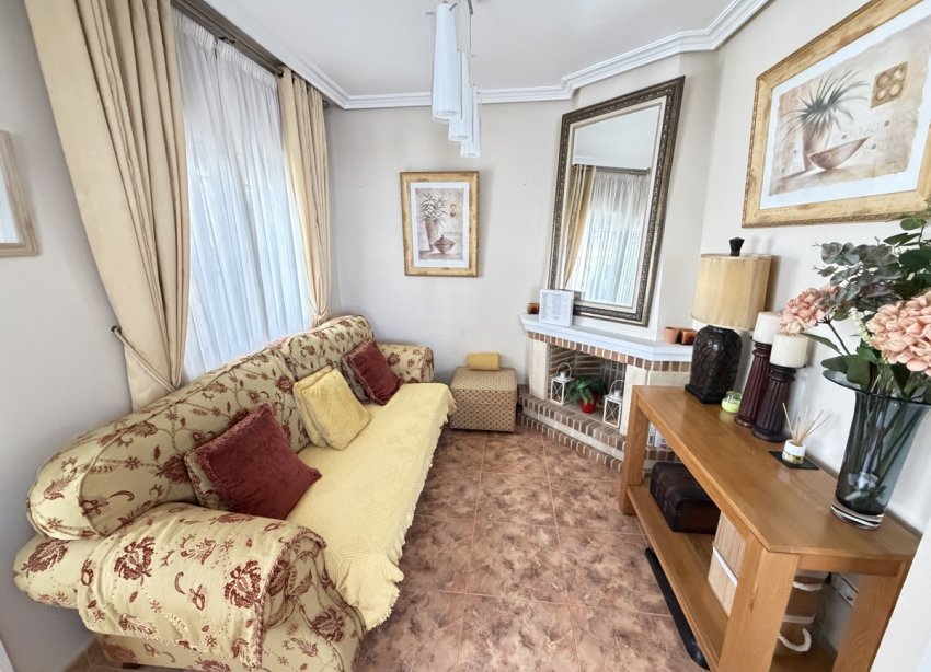 Resale - Townhouse / Terraced House - Orihuela Costa - La Zenia