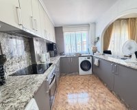Resale - Townhouse / Terraced House - Orihuela Costa - La Zenia