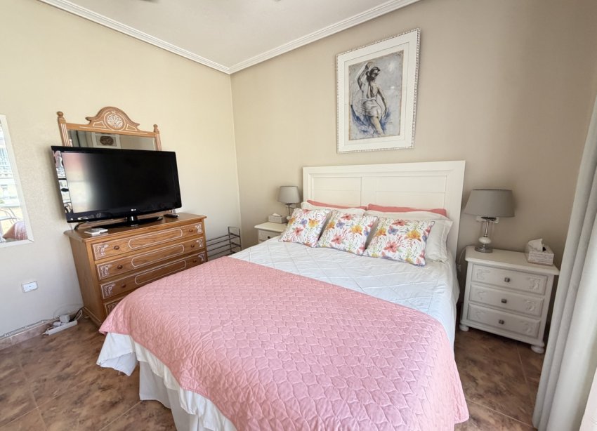 Resale - Townhouse / Terraced House - Orihuela Costa - La Zenia