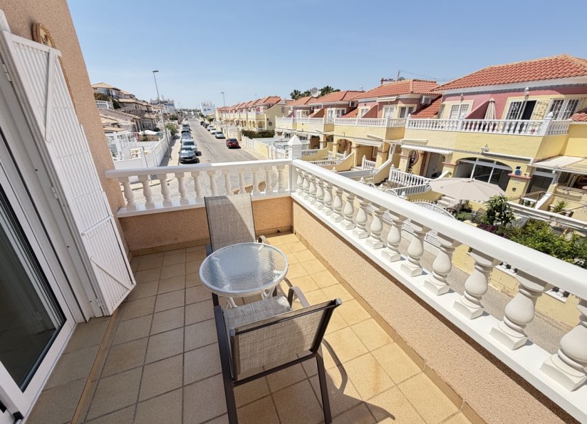 Resale - Townhouse / Terraced House - Orihuela Costa - La Zenia