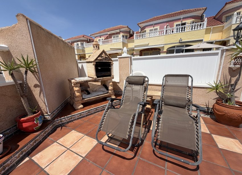 Resale - Townhouse / Terraced House - Orihuela Costa - La Zenia