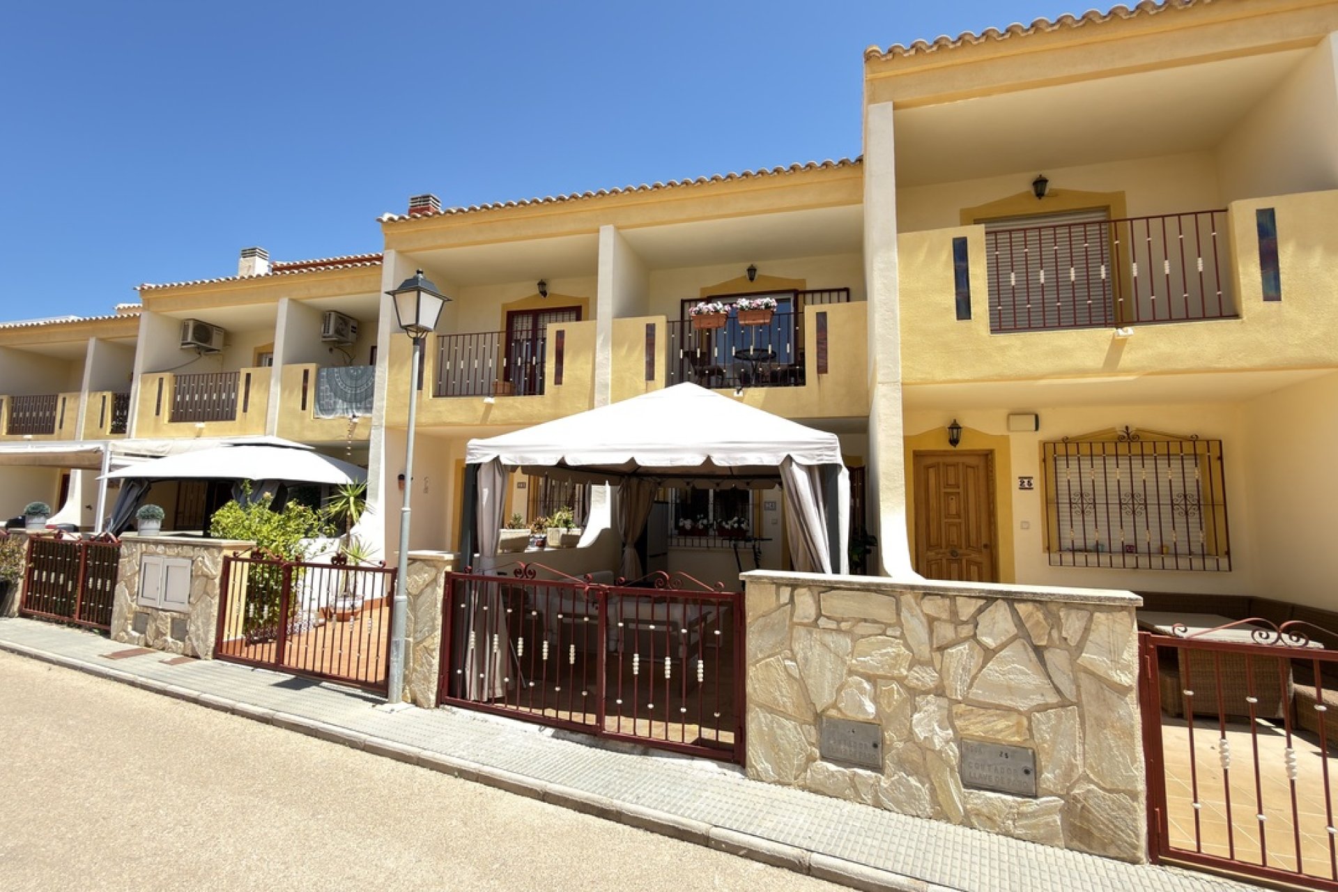 Resale - Townhouse / Terraced House - Orihuela Costa - La Zenia