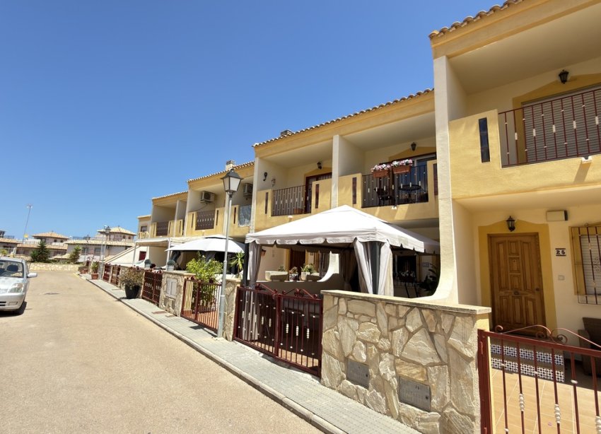 Resale - Townhouse / Terraced House - Orihuela Costa - La Zenia