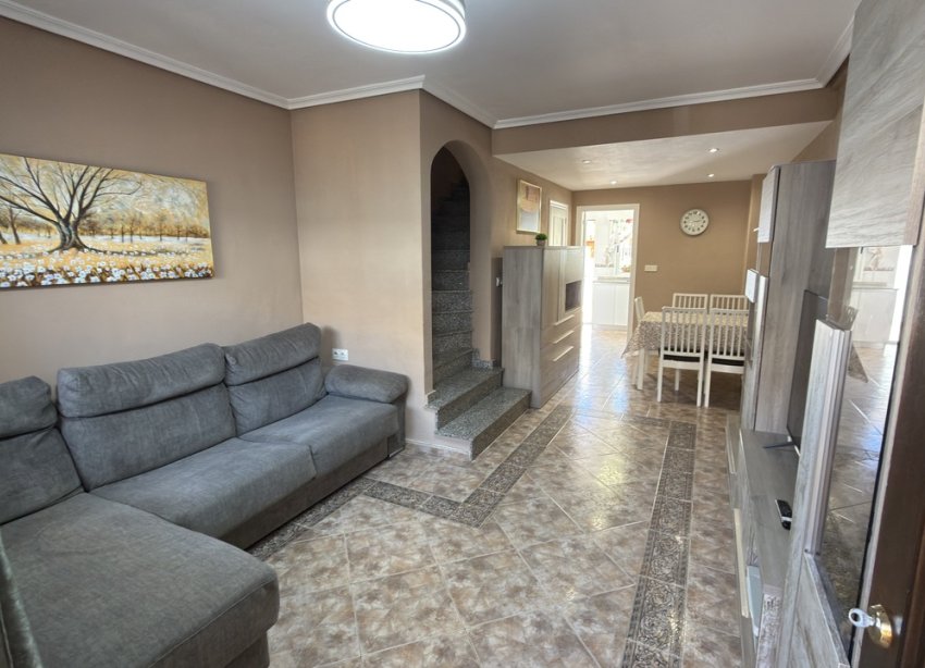 Resale - Townhouse / Terraced House - Orihuela Costa - La Zenia
