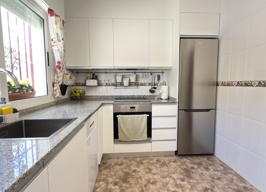 Resale - Townhouse / Terraced House - Orihuela Costa - La Zenia