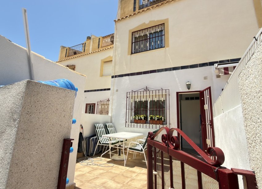 Resale - Townhouse / Terraced House - Orihuela Costa - La Zenia