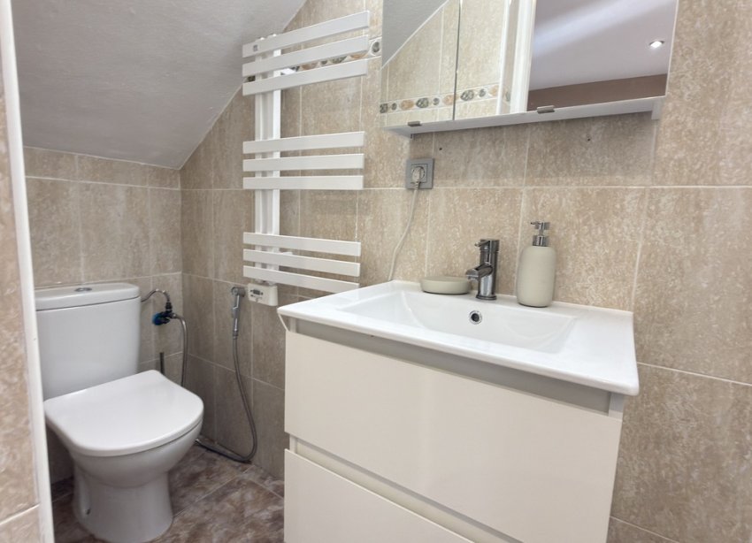 Resale - Townhouse / Terraced House - Orihuela Costa - La Zenia