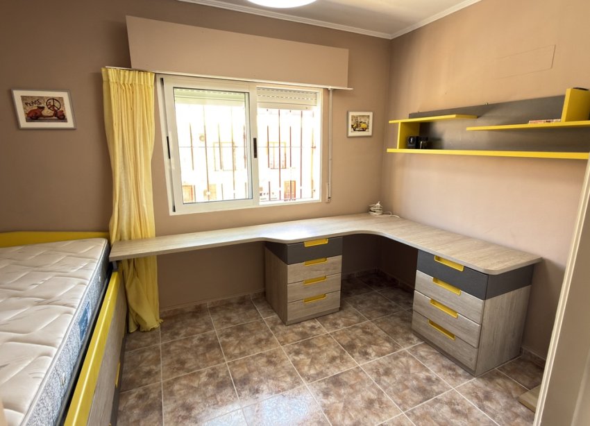 Resale - Townhouse / Terraced House - Orihuela Costa - La Zenia