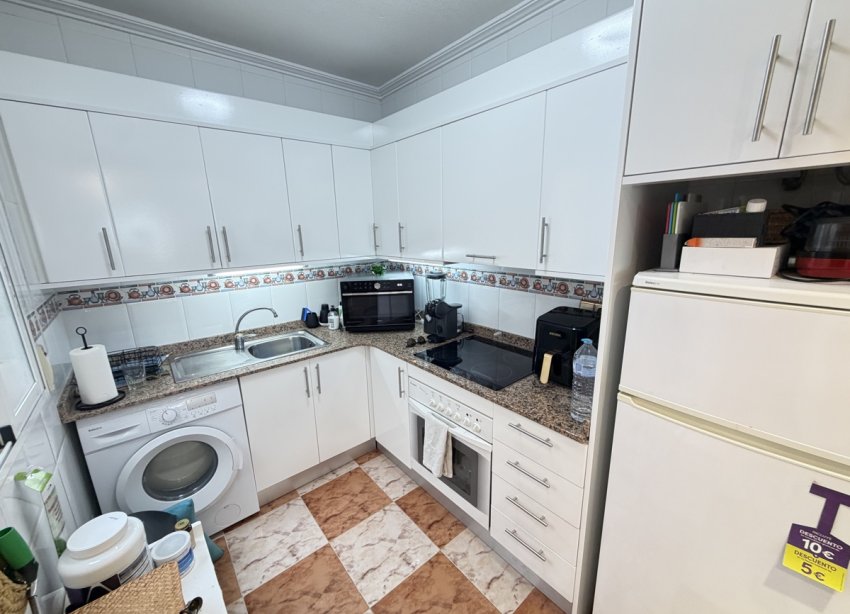 Resale - Townhouse / Terraced House - Orihuela Costa - La Zenia
